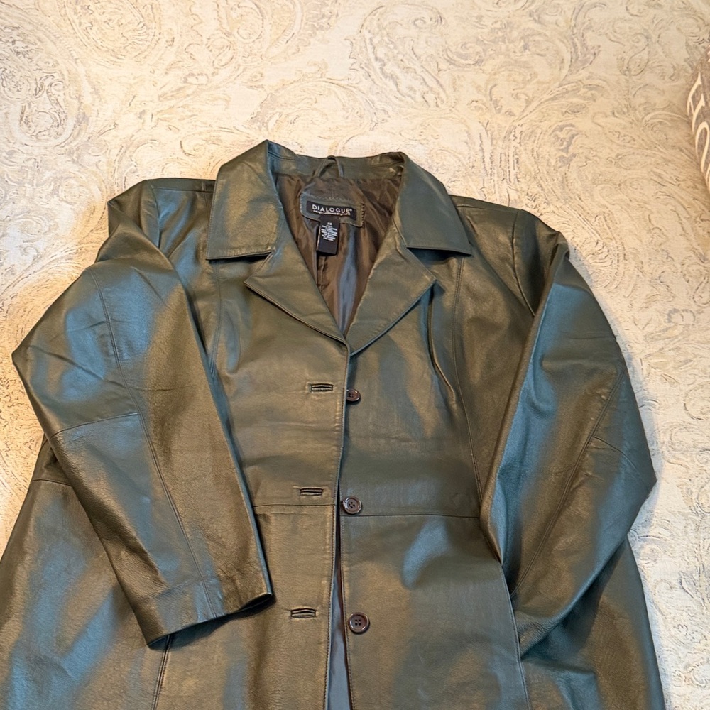 Dialogue Green 100% Leather Coat